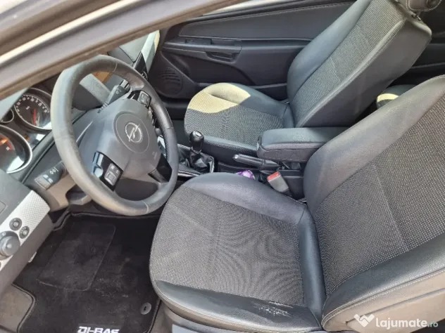 Opel Astra H gtc 1.6 Benzina 115 cp