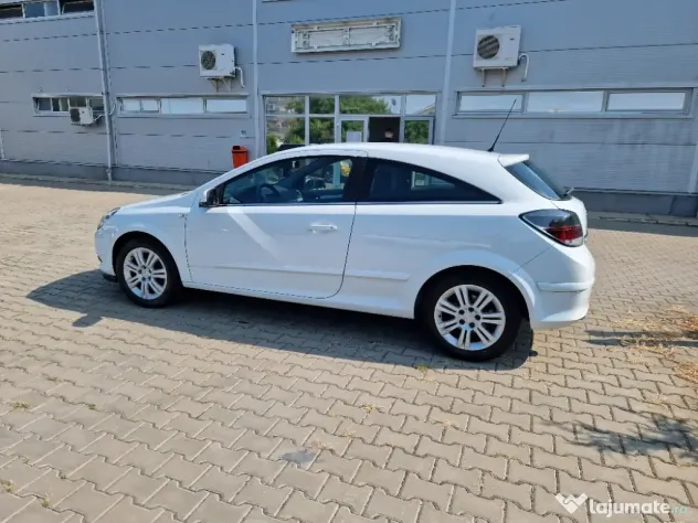 Opel Astra H gtc 1.6 Benzina 115 cp