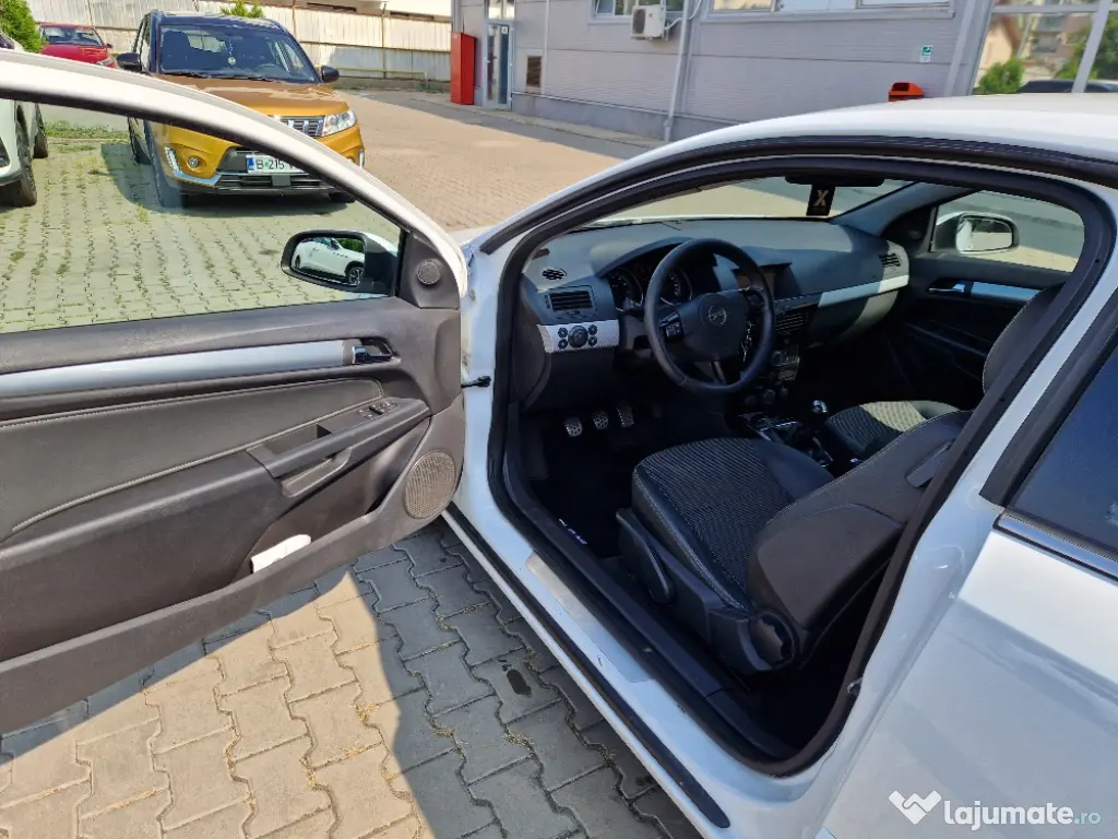 Opel Astra H gtc 1.6 Benzina 115 cp