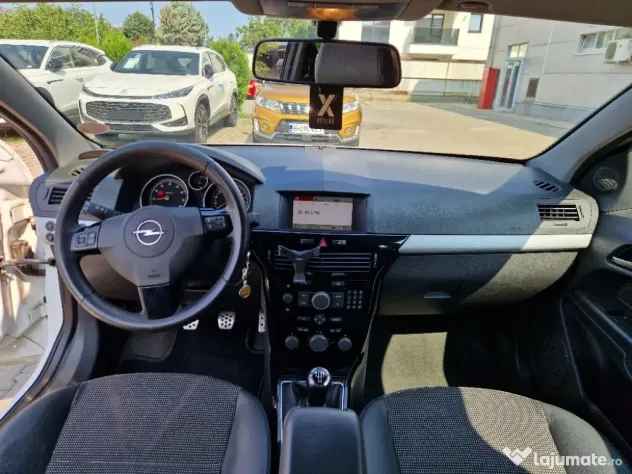 Opel Astra H gtc 1.6 Benzina 115 cp
