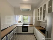 Apartament 3 camere, LUX, parcare, zona: Andrei Muresanu 