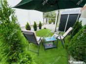 Apartament cochet cu 3 camere, gradina si 3 parcari in zona