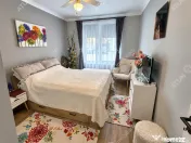 Apartament cochet cu 3 camere, gradina si 3 parcari in zona 