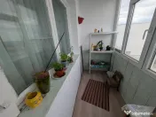 3 camere decomandate Școală Ion Luca
