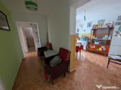 3 camere decomandate Școală Ion Luca