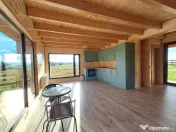 Casa de vacanta extravaganta,8 camere,5 bai,1000 mp teren, Belis, Jud. 