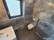 Casa de vacanta extravaganta,8 camere,5 bai,1000 mp teren, Belis, Jud. 