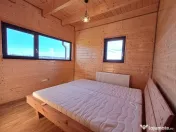 Casa de vacanta extravaganta,8 camere,5 bai,1000 mp teren, Belis, Jud. 
