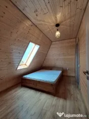 Casa de vacanta extravaganta,8 camere,5 bai,1000 mp teren, Belis, Jud. 