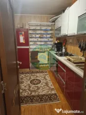 Apartament 3 camere, etaj intermediar, mobilat 