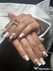 Manichiură Profesională cu Gel | Popești-Leordeni și București 