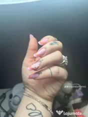 Manichiură Profesională cu Gel | Popești-Leordeni și București 