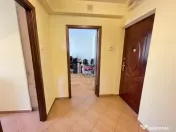 Apartament 3 camere, decomandat, zona Arcu - Scoala Stefan B 