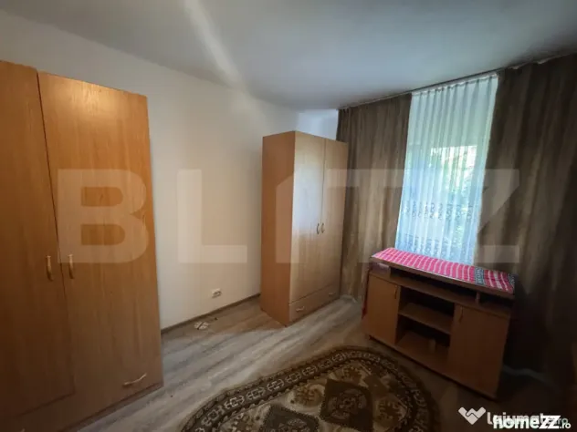 Garsoniera decomandata 35 mp, Bvd Dacia - Brazda lui Novac - Craiova (Dolj)