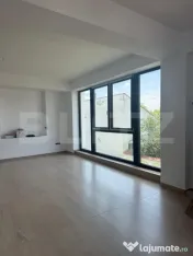 Garsoniera de lux 42 mp 