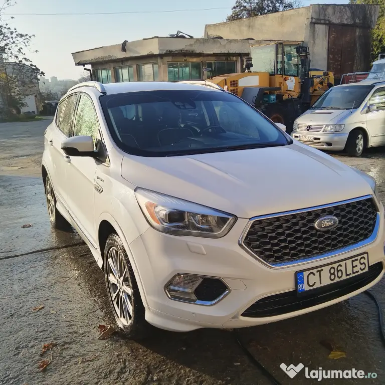 Vând schimb Ford Kuga Vignale