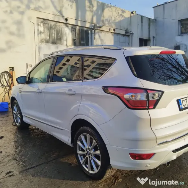 Vând schimb Ford Kuga Vignale