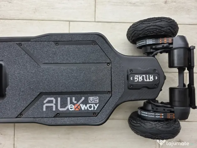 Skateboard electric Exway Atlas V2 Carbon 4WD 5040W Full Box