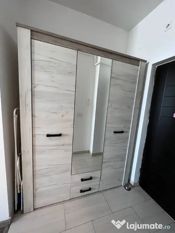 Apartament cu o cameră zona Tătărasi-2 băieti,etaj 3,bloc nou