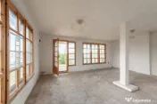 Casa cu panorama si teren 1.093 mp - Domnesti Arges 