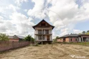 Casa cu panorama si teren 1.093 mp - Domnesti Arges 