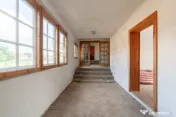Casa cu panorama si teren 1.093 mp - Domnesti Arges 