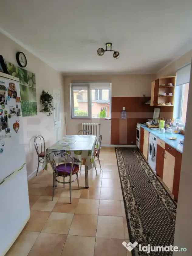 Casă individuală 4 camere, 168 mp utili, teren 700 mp, Gil