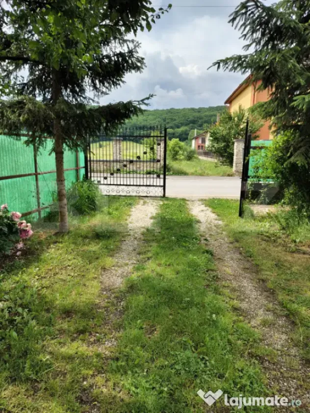 Casă individuală 4 camere, 168 mp utili, teren 700 mp, Gil