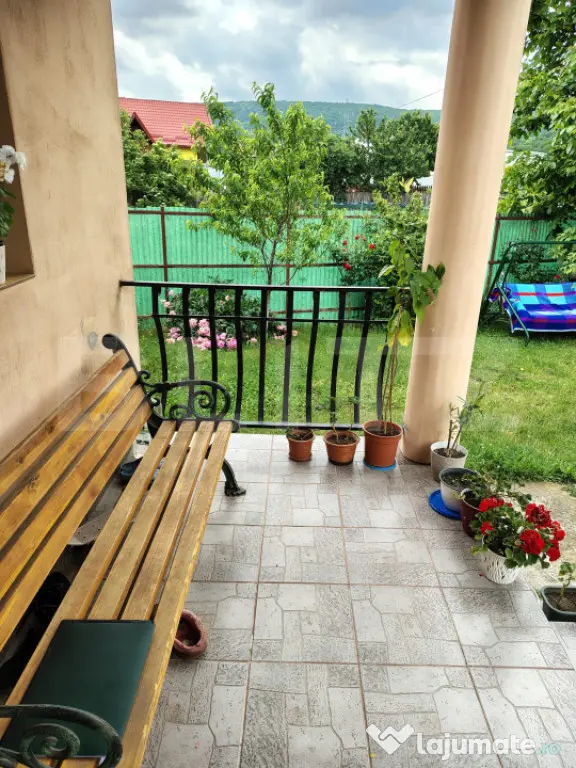 Casă individuală 4 camere, 168 mp utili, teren 700 mp, Gil