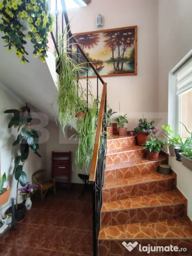 Casă individuală 4 camere, 168 mp utili, teren 700 mp, Gil