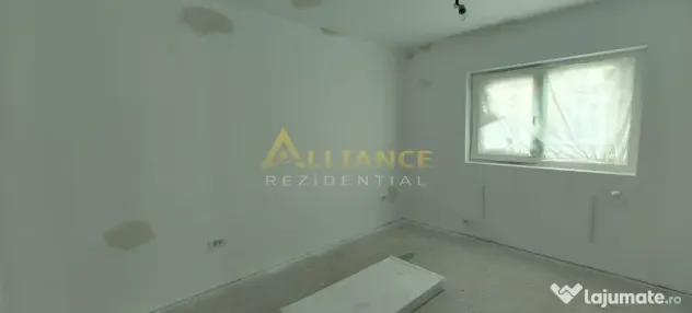 Casa Individuala - 4 camere - 2 bai - 385mp teren
