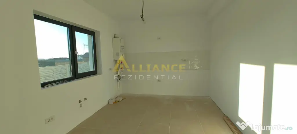 Casa Individuala - 4 camere - 2 bai - 385mp teren