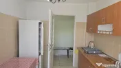 Inchiriez apartament 2 camere decomandat in Deva pe Liliacului, etaj 2