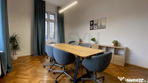 Apartament 7 camere - 4 bai - intrare separata - zona Cap...
