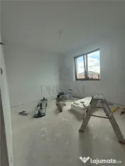 Duplex 3 dormitoare - 3 bai - bucatarie inchisa - Urseni