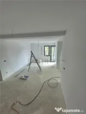 Duplex 3 dormitoare - 3 bai - bucatarie inchisa - Urseni
