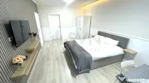 Apartament 8 camere Aviatiei decomandat