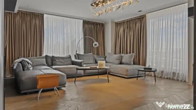 Penthouse 5 camere lux cu 3 parcari Pipera