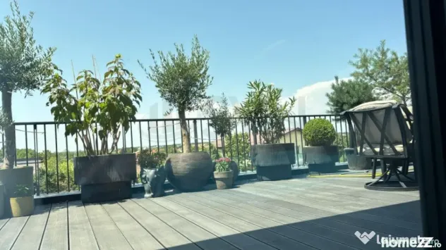 Penthouse 5 camere lux cu 3 parcari Pipera