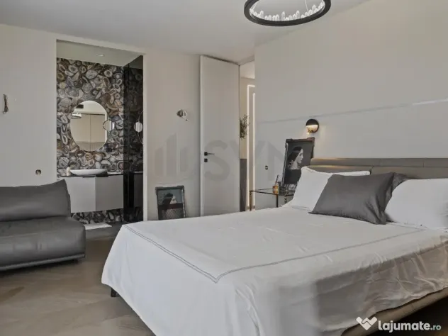 Penthouse 5 camere lux cu 3 parcari Pipera