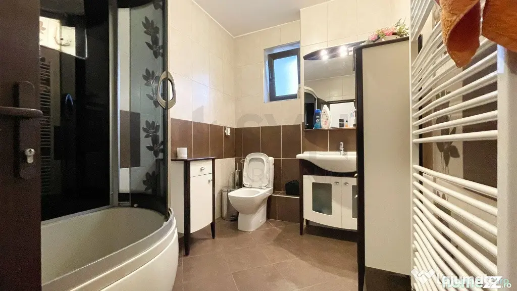 4 Camere l Bloc nou l Parcare