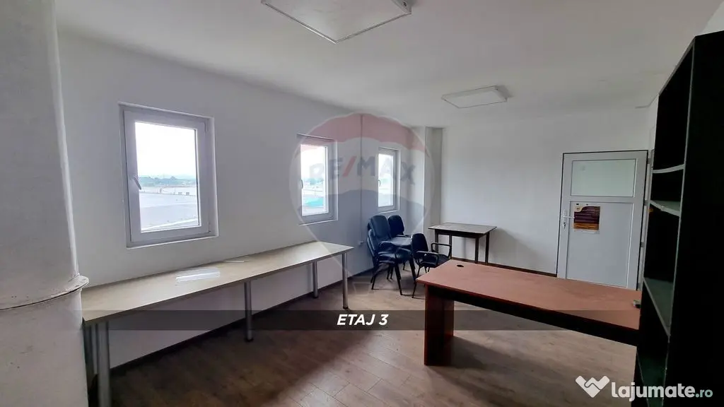 Clădire mixtă de vânzare, 1.055 MC, teren 350 mp str. ...
