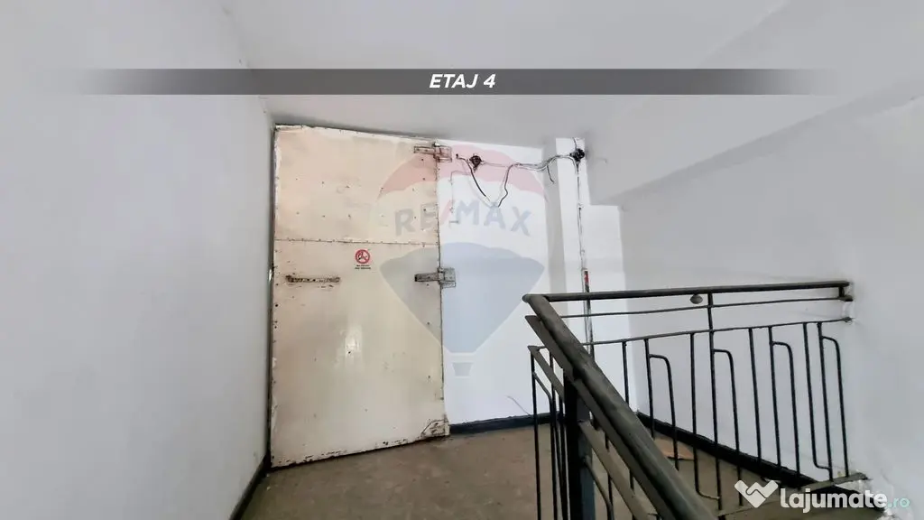 Clădire mixtă de vânzare, 1.055 MC, teren 350 mp str. ...