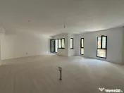 Apartament luxos cu 3 camere și 2 locuri de parcare 