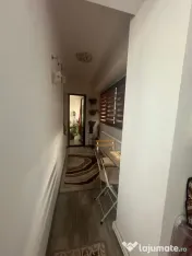Zona Bariera! Apartament 3 camere decomandat. 
