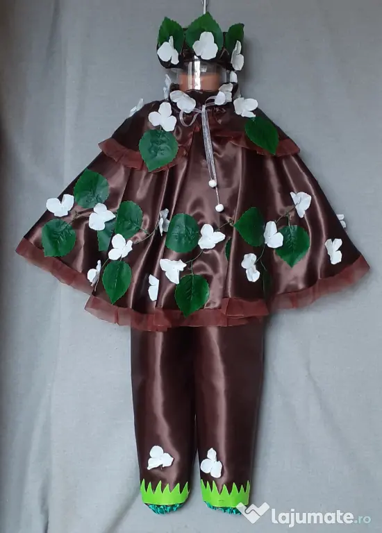 Costum Copac cu frunze si cu flori pentru copii,195 lei