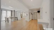 Vila individuala in Tunari l Curte 