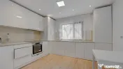 Vila individuala in Tunari l Curte 