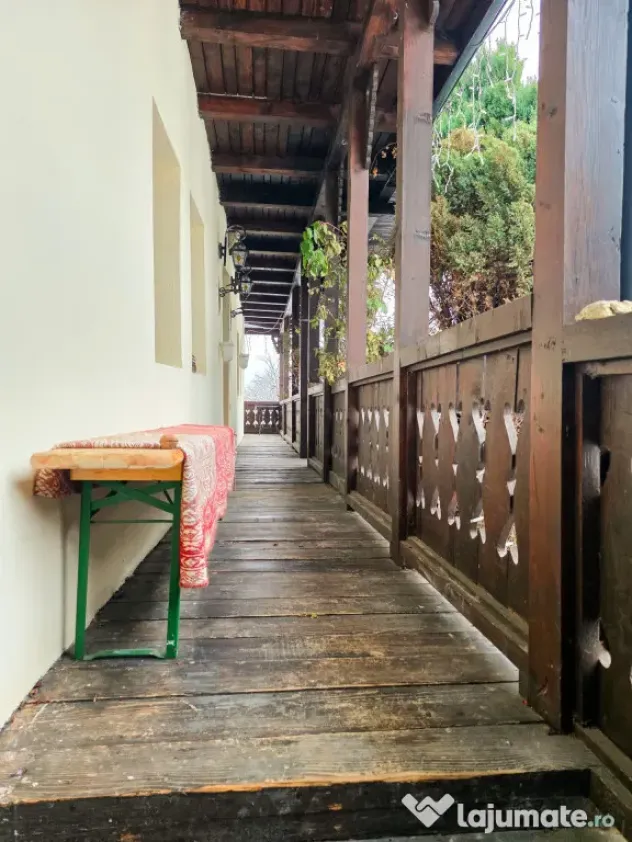 Oportunitate rară la Văratec, Neamț – ansamblu privat c