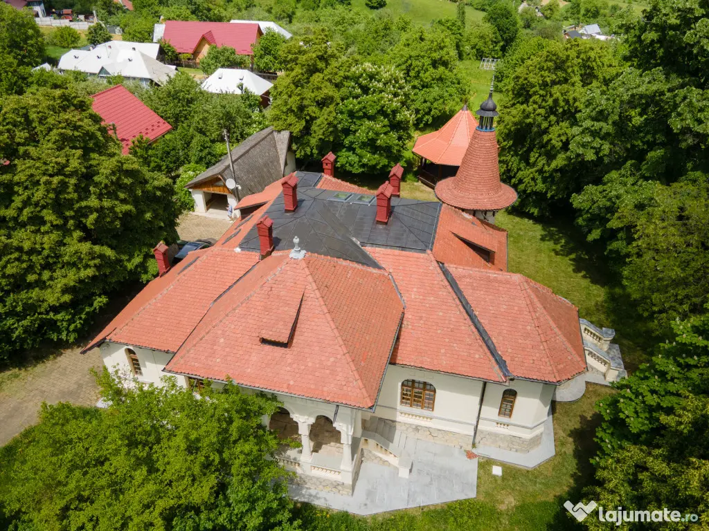 Oportunitate rară la Văratec, Neamț – ansamblu privat c